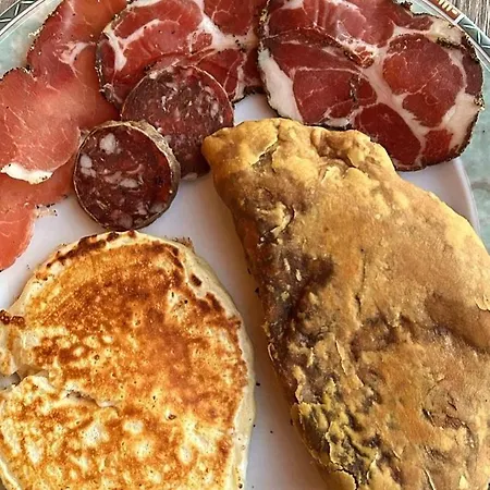 A Chjusella Di E Sertine * Tralonca