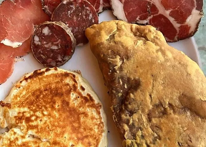 A Chjusella Di E Sertine * Tralonca